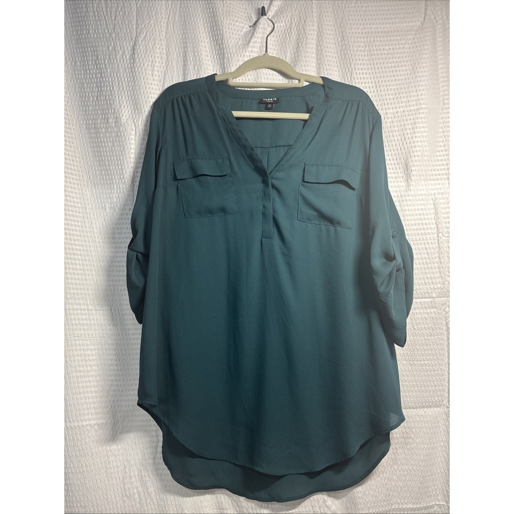 Torrid 00 Harper Georgette Pullover 3/4 Sleeve Blouse Womens Dark Green